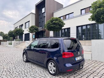 Volkswagen Touran 2.0tdi 103 kw 2013 - 12