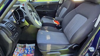 KIA VENGA 1.4 COOL ECO 66KW - 12