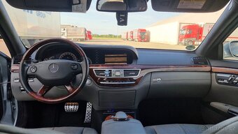Mercedes Benz S500L - 12