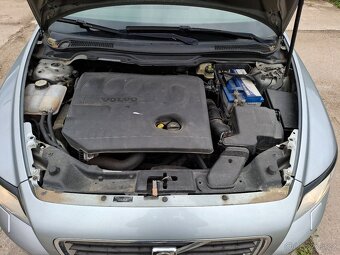 Volvo V 50 2.0 Diesel 100kw Kombi Automat Klima/Na opravu//. - 12