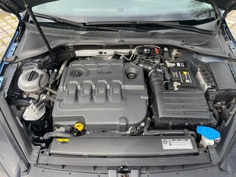 VW Golf Variant 2,0 TDi 110kW DSG - 12