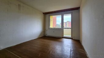 Prodej bytu 2+1+L, DV, ul. Školní pěšina - 12