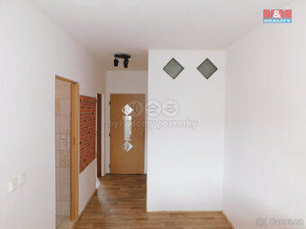 Pronájem bytu 2+1, 57 m², Aš, ul. Vladivostocká - 12