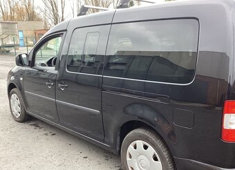 Volkswagen Caddy Maxi 1.6 Mpi 75 KW JEN 118 tkm 100%doložené - 12