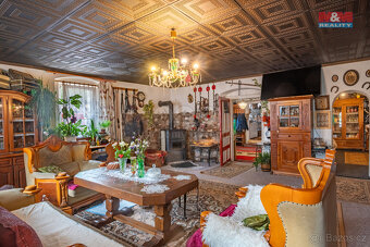 Prodej chalupy 3+1, 174 m², Hoštice - 12