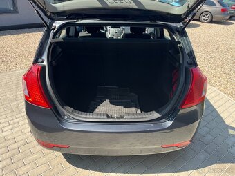 Kia Cee´d 1.4 CVVT 80KW, Servisní kniha - 12