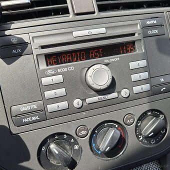 BENZÍNOVÝ FORD C-MAX II FACELIFT 1,6 16v KLIMA TOP - 12