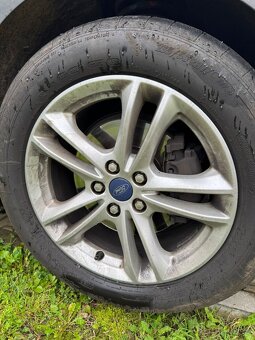 Ford Mondeo 2.0 TDCi,110 kW,manuál,r.v.2015(Mk5) – na opravu - 12