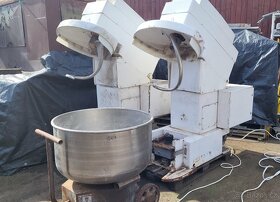 Spirálový hnětač topos 790.0 + díže 300L - 12