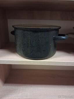 Retro nádobí hrnce - 12