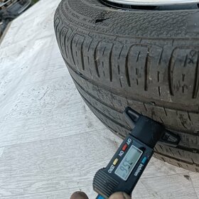 Letní pneu škoda fabia 5x100et43 6jx15 57,1 - 12