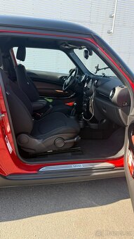 Mini Cooper PACEMAN R61 – Motor 1.6 l / 90 kW - 12