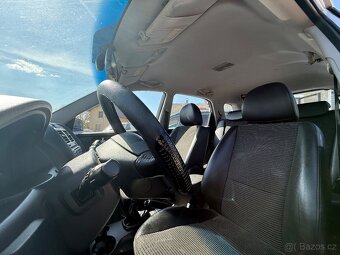 Kia Sportage 4x4 2.0i 16v Max výbava - 12