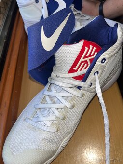Basketbalové tenistky Niké Kyrie 2 - 12