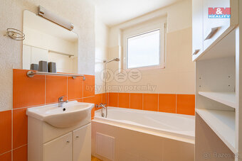 Pronájem bytu 1+1, 49 m², Horní Slavkov, ul. Dlouhá - 12