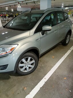 Ford Kuga RV.2009.nkm99900 - 12