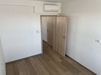 Pronájem bytu 2+kk, Kroměříž - 12