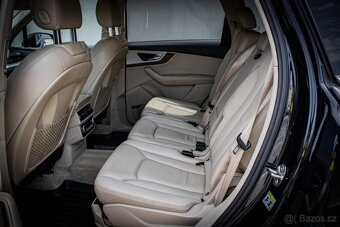 AudiQ7 3.0 TDI - 12