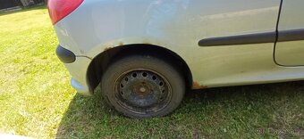 Peugeot 206 1.1 HFX 2003 - 12