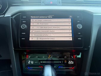VW PASSAT 2.0 TDi EVO DSG MATRIX KAMERA TAŽNÉ 2022 - 12