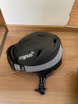 Lyžařské vybavení - 12