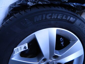 ŠKODA SUPERB III ALU KOLA+MICHELIN PRIMACY 8MM - 12
