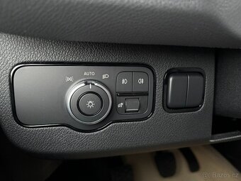 Mercedes-Benz Sprinter 319CDI, 10palet, Spaní, LED - 12