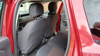 Prodám autopotahy Dacia Duster 2019 - 12