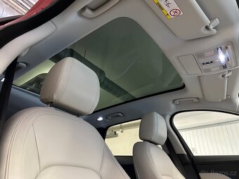 Jaguar F-Pace 30d 221kW AWD PANO ACC LED VIRTUÁL TAŽNÉ - 12