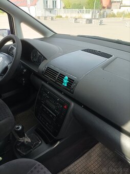 Volkswagen Sharan 1,9 TDI 85Kw 2003 - 12
