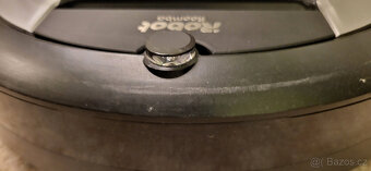 iRobot Roomba i7+ se stanicí Clean Base + příslušenství - 12