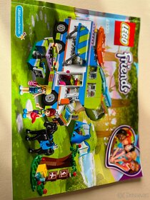LEGO Friends 41339 Mia a její karavan - 12
