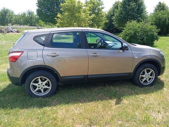 Nissan Qashqai - 12