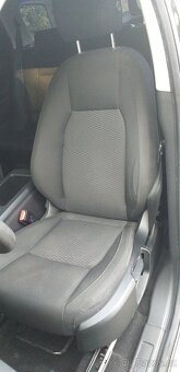 LAND ROVER DISCOVERY SPORT 4X4 - 12