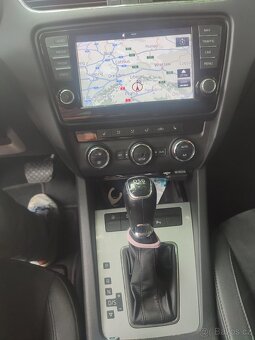 Octavia 3 2.0 TDi 110kw DSG Style - 12