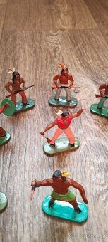 Indiáni figurky 1 z NDR - 12