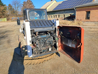 Bobcat S150, rok 2008 - 12