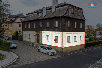Prodej bytu 2+1, 66 m², Nový Bor, ul. Palackého náměstí - 12
