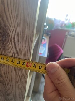 Skříně z dětského pokoje - 12