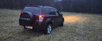 Suzuki Grand Vitara 1.9 DDis. 95kw. - 12