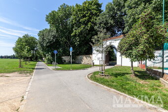 Pozemek  o ploše 925 m2 - Praha, Břevnov - 12