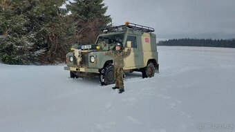 Land rover Defender 7 míst,1982 2x uzávěrka arb - 12