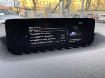 Mazda MX-30 e-Skyactiv / HUD - 12