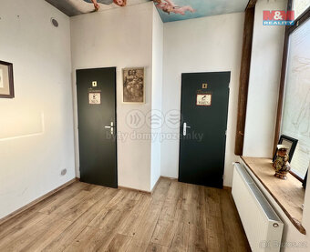 Pronájem kavárny, pizzerie, 107 m², Chomutov, ul. Ruská - 12