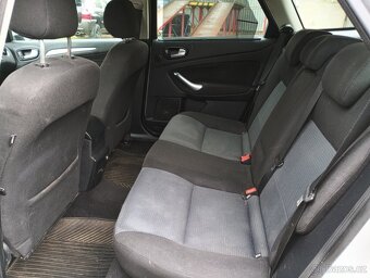 Ford Mondeo QXBA1G - 12