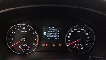 KIA Sportage 1.6 GDi 20TKM-NAVI-1.maj-ČR-TZ - 12
