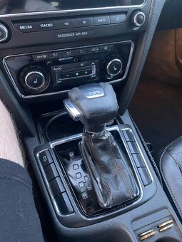 Superb 2 2.0TDI DSG - 12