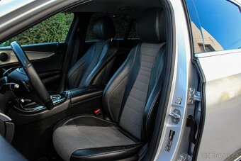 Mercedes-Benz E trieda Sedan 220 d - 12
