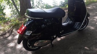 vespa Gts 300 - 12