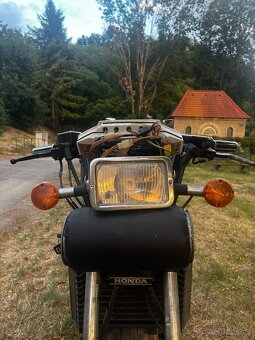 2x Honda VF 750 S - 12